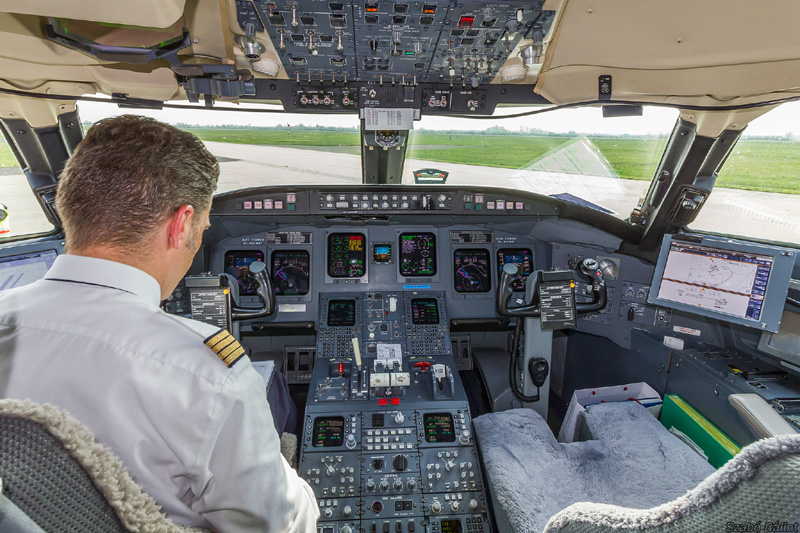 Bombardier CRJ900