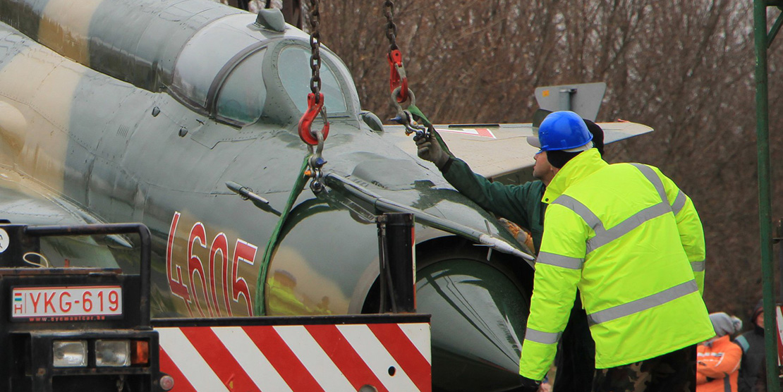 MIG-21 emlékmű