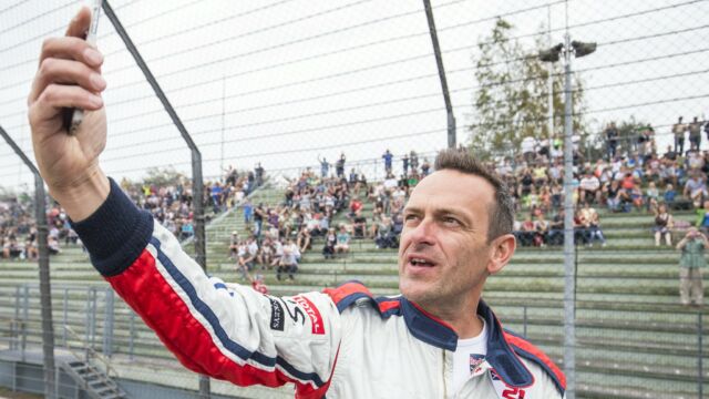 Matthias egy szelfi bajnok.