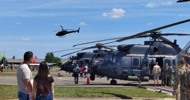 Szolnok családi nap repülései helikopterektől a  Gripenen át az Embraer szállítógépig videónkon