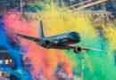 Embraer utasszállító repülőgépek alacsony áthúzása a stadion felett videóval